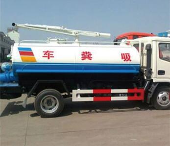 環(huán)衛(wèi)吸糞車.jpeg